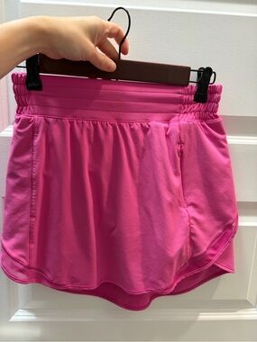 Lululemon women’s golf skirt pink
